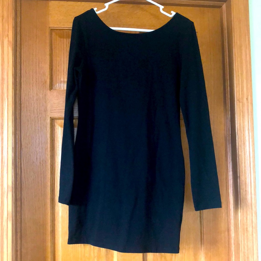 Forever 21 long sleeve black dress